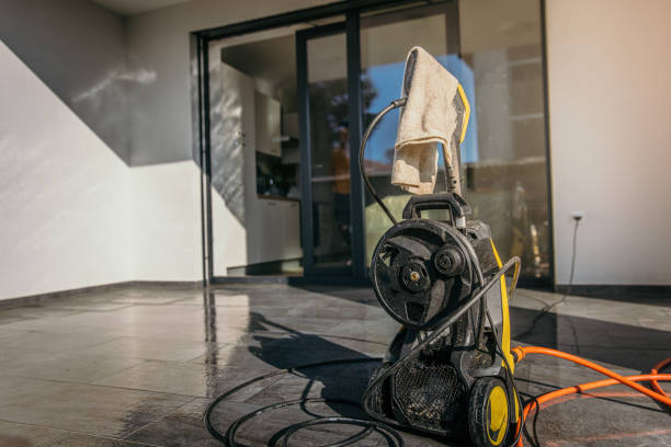 Best Sidewalk and Walkway Cleaning  in Tecumseh, MI
